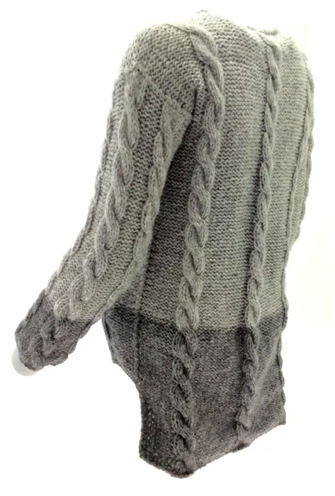 Gepard Sweater med enkelte snoninger